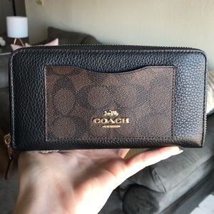 New Black and Brown Coach Wallet!